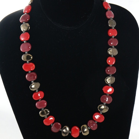 KAZURI Shale 'Dutch' 18 inch Hand-Made Necklace - Picture 2 of 5